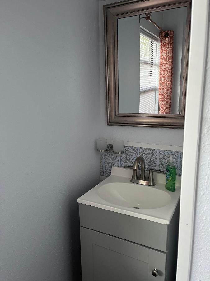 Single Room With Twin Bed On Private Property Eustis Ngoại thất bức ảnh